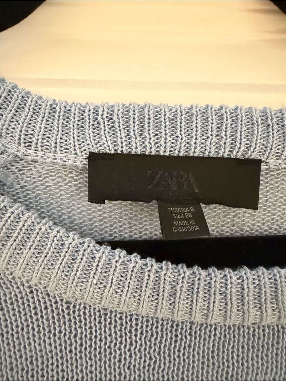 Zara Blue Sweater - Picture 2 of 3